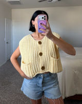 Yellow chunky knit sweater vest Size L Photo 0