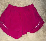 NWOT Lululemon Hotty Hot Shorts Mid Rise " *Ripened Raspberry Size 4 Photo 0