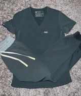 Women’s Bonsai Scrub Set Size XXS/P Zamora Joggers Tatu And Catarina Top Photo 0