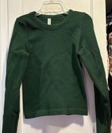 Aritzia Dark green long sleeve Photo 0