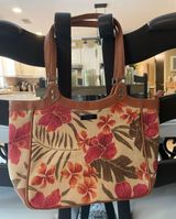 Floral Purse Photo 0