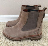 Timberland Women’s Taupe Suede Chelsea Boots size 6 Photo 0