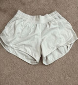 Hotty Lululemon Hot Photo 0