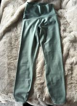 Airlift Leggings Photo 0