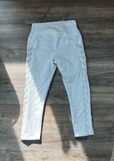 Alo capri leggings Photo 0