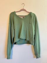 American Eagle Sweater Photo 0