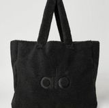Alo yoga foxy Sherpa tote black NWT Photo 0