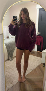 Under Armour Crewneck Sweatshirt Photo 0