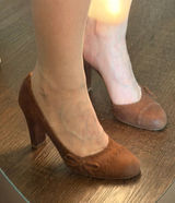Christian Dior Vintage Brown Leather Bow Pumps Heels EU 38 US Made in Italy Photo 0