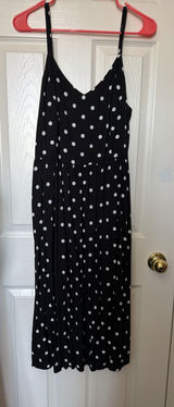 Old Navy Black and white pika dot maxi dress with pockets Photo 0
