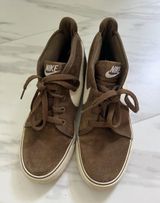 Nike Toki Brown High Top Sneaker, Suede, Men’s Sz 6.5 Women Sz 8, Cozy, Vintage Photo 0