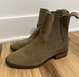 UGG Shoes Wm Size 7 Green Suede Chelsea Ankle Boots Block Heel 1095393 Gorpcore Photo 0