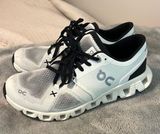 On-running s Photo 0