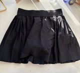 Alo Skirt Photo 0