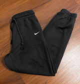 Black Nike Sweatpants Photo 0