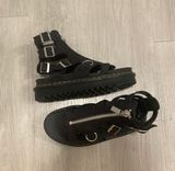 Sandals Photo 0