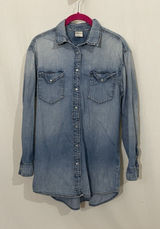 H&M Women’s Chambray Denim Pearl Snap Up Shirt, 4 Soft Photo 0