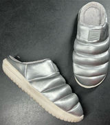 Nike Women's Size 8 Burrow SE NA Metallic Silver Slippers FZ7940-001 Photo 0