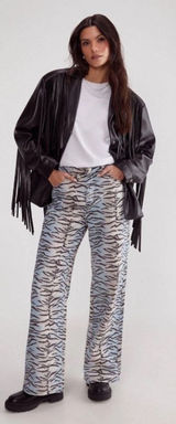 NWT Nasty Gal Tiger Print Denim Wide Leg Jeans Size 6 Photo 0