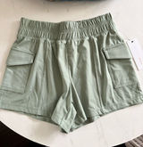 NWT Yogalicious Lux Trail Path Short Photo 0