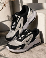 Nike Air Max 2090 Black & White Chunky Sneakers Trainers US Men's 9 | Women's 10.5 Photo 0