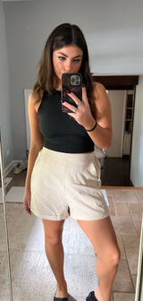 Princess Polly Cream linen shorts #princesspolly #linenlove #shorts Photo 0