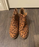 Arizona Jean Company Leopard Boots Photo 0