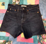 Levi's Wedgie Fit Black Denim Shorts Woman’s Size 28 Summer Denim Photo 0