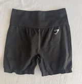 Gymshark Black Seamless High-Rise Bike Shorts Photo 0
