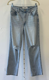 Hollister Ultra High-Rise 90s Straight Jeans Light Wash Distressed Blue W26 2S Photo 0