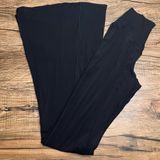 Offline by Aerie Super Flare Leggings – Women’s Size Small – Black Photo 0