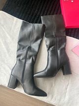 Black Knee-High Boots Windsor Photo 0
