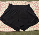 Lululemon Hotty Hot Shorts 2.5" Photo 0
