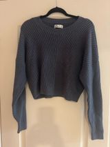 Hollister Sweater Cropped Grey Medium Photo 0