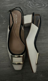 White Kitten Heels Photo 0