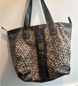Y2K Chic Tommy Hilfiger Brown Leather & Canvas Bag Photo 0