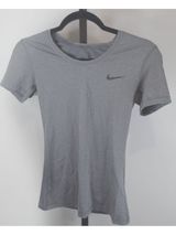 Nike Pro Dri-Fit Shirt Womens Small Gray Fitted Athletic Crew Neck Tee Photo 0