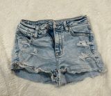 Jean Shorts Photo 0