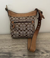 Coach Vintage Y2K F061-10402 Signature Jacquard Monogram Crossbody Bag Photo 0