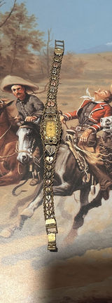 Vintage watch Gold Photo 0
