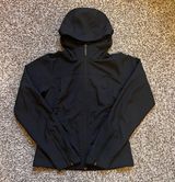 Jacket Photo 0