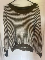 Sweater Green Size L Photo 0