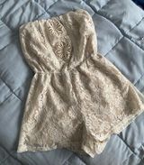 Lace Romper Photo 0