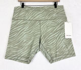 Lululemon Align High Rise Short 8" Size 16 NWT Le Tigre Camo Green Fern Multi Photo 0