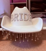 Rhinestone Bride cowboy hat Photo 0