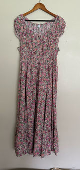 Old Navy floral maxi dress (L) Photo 0