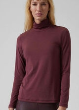 ATHLETA | Women's Essential Athletic Winter Turtleneck in Decadent Chocolate,‎ S Photo 0