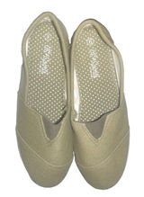 US Sports Comfort Women’s Shoes Olive Green Size 8 Photo 0