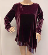 NWOT Chico’s Travelers Collection Velvet & Sequin Sideshift Tunic Photo 0