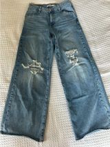 Levi’s Wide-Leg 94 Baggy Jeans Photo 0